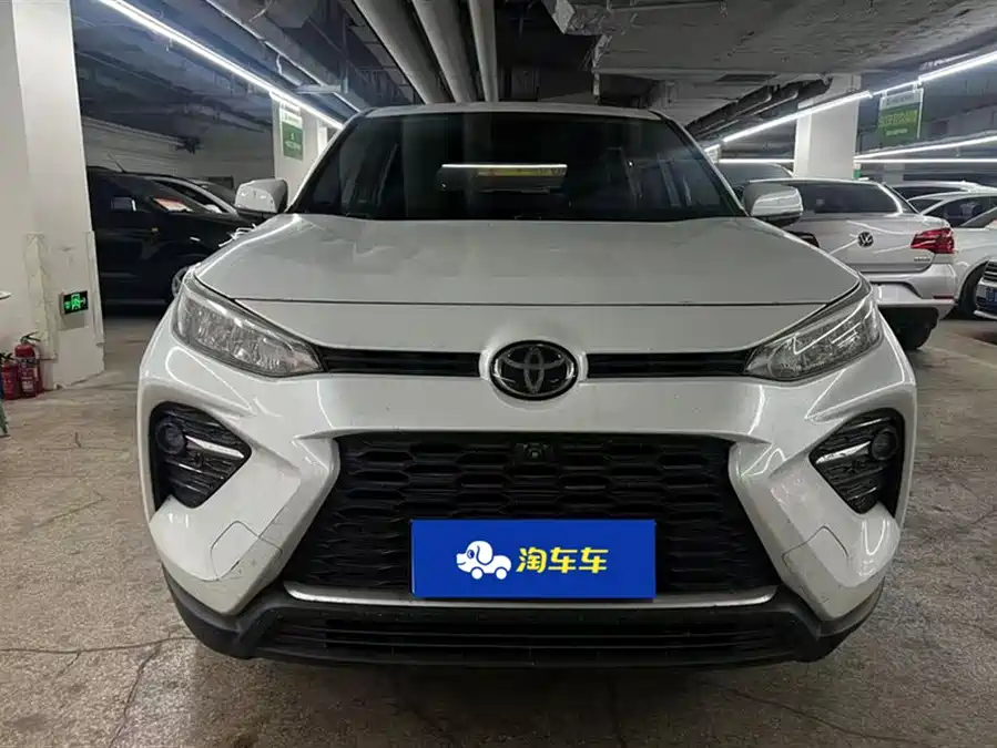 Toyota Toyota Wildlander в цвете и кузовом – это идеальный выбор среди китайских автомобилей. Доступная цена и надежность гарантированы.