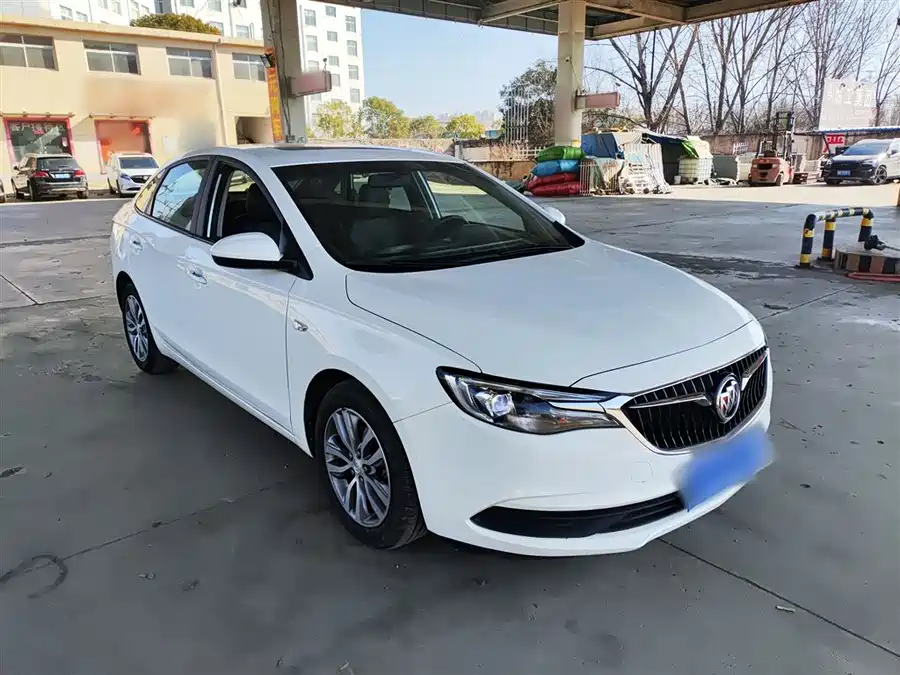 Buick Buick Excelle GT в цвете и кузовом – это идеальный выбор среди китайских автомобилей. Доступная цена и надежность гарантированы.