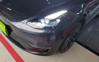 Tesla Tesla Model 3 в цвете и кузовом – это идеальный выбор среди китайских автомобилей. Доступная цена и надежность гарантированы.