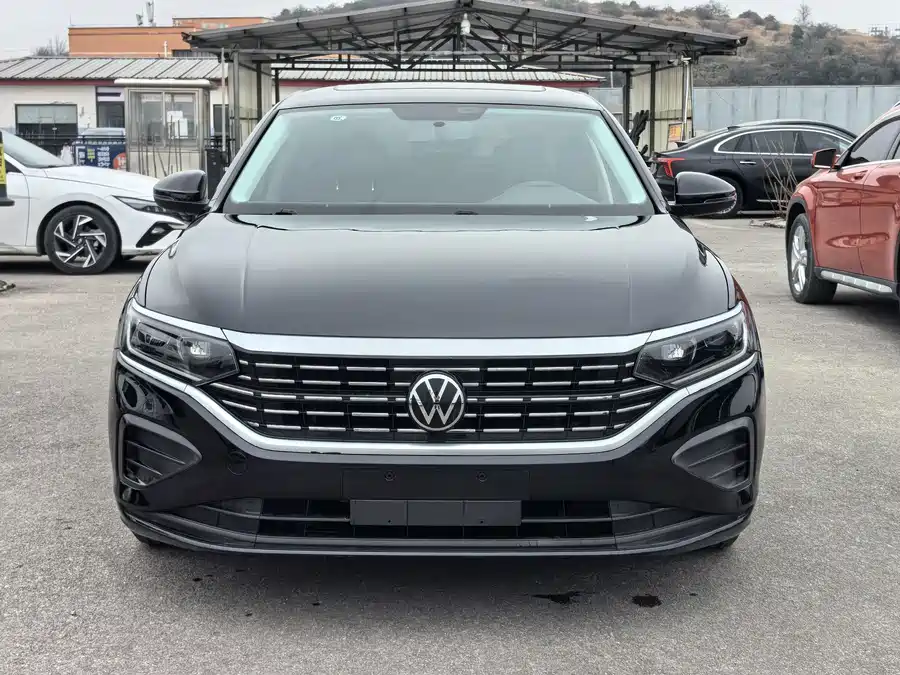 Toyota Toyota Prado в цвете и кузовом – это идеальный выбор среди китайских автомобилей. Доступная цена и надежность гарантированы.