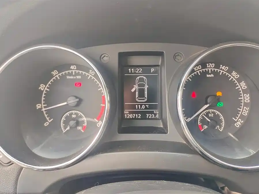 Toyota Toyota Prado в цвете и кузовом – это идеальный выбор среди китайских автомобилей. Доступная цена и надежность гарантированы.