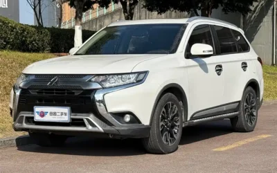 Mitsubishi Mitsubishi Pajero Sport в цвете и кузовом – это идеальный выбор среди китайских автомобилей. Доступная цена и надежность гарантированы.