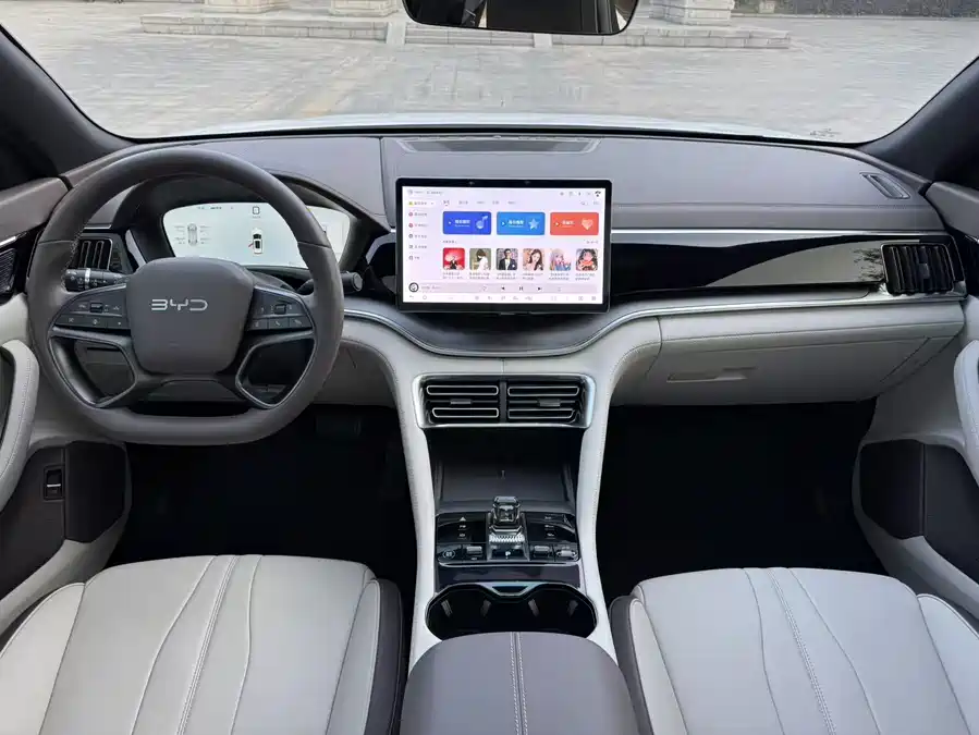 BYD BYD Song PLUS EV в цвете и кузовом – это идеальный выбор среди китайских автомобилей. Доступная цена и надежность гарантированы.