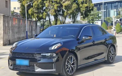 Lynk & Co Lynk & Co 01 в цвете и кузовом – это идеальный выбор среди китайских автомобилей. Доступная цена и надежность гарантированы.