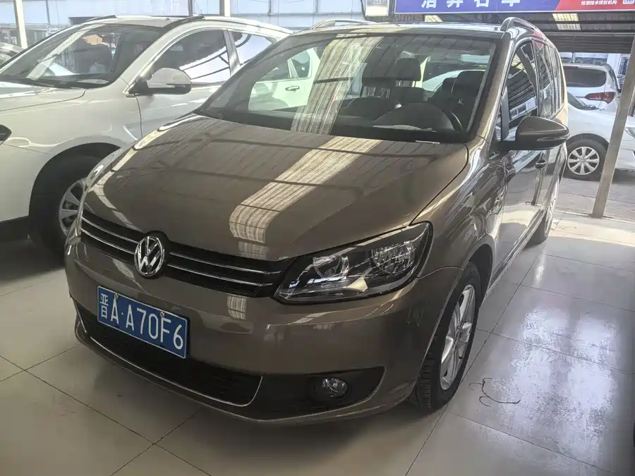 CIIMO Honda Ciimo в цвете и кузовом – это идеальный выбор среди китайских автомобилей. Доступная цена и надежность гарантированы.
