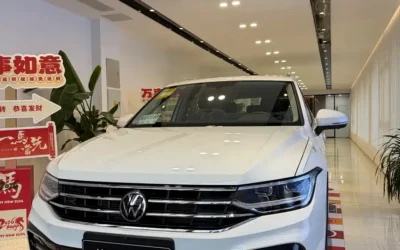 Volkswagen Volkswagen TAYRON в цвете и кузовом – это идеальный выбор среди китайских автомобилей. Доступная цена и надежность гарантированы.
