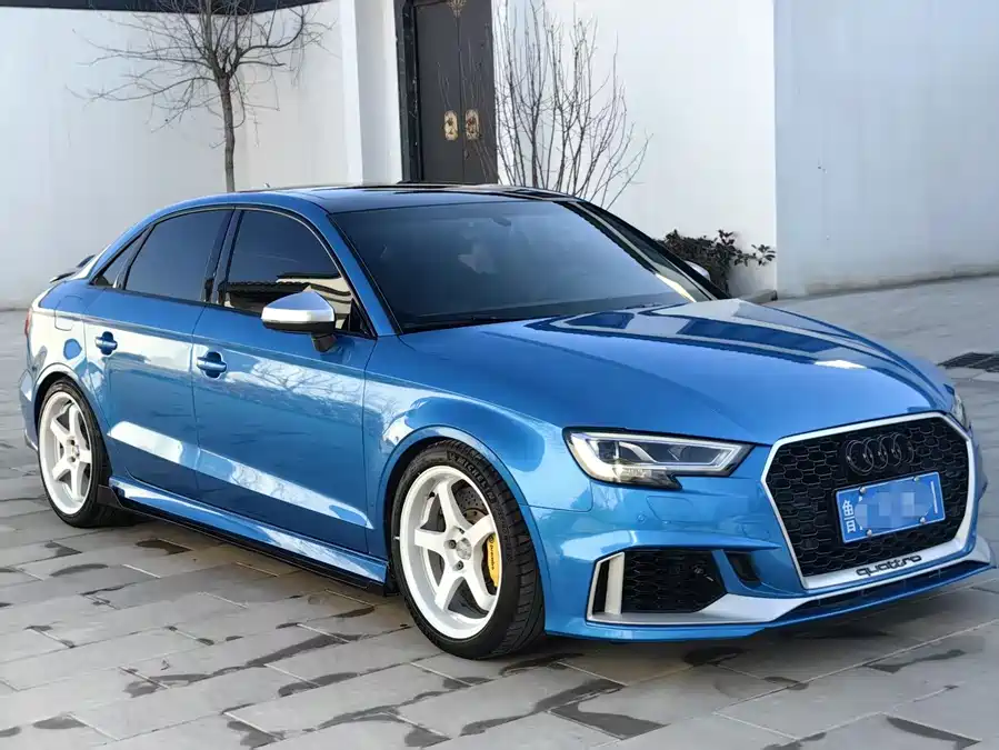 Audi Audi A3 в цвете и кузовом – это идеальный выбор среди китайских автомобилей. Доступная цена и надежность гарантированы.