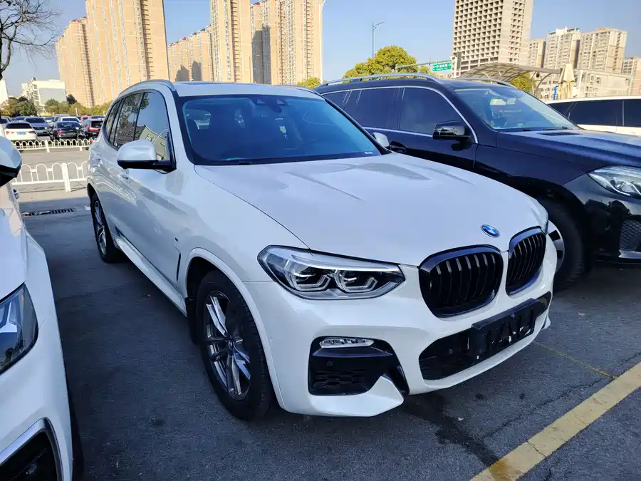 Chery Chery Arrizo 8 в цвете и кузовом – это идеальный выбор среди китайских автомобилей. Доступная цена и надежность гарантированы.