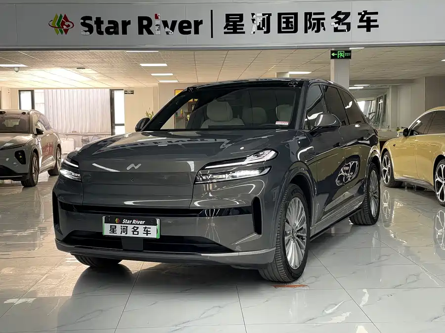 Lynk & Co Lynk & Co 03 в цвете и кузовом – это идеальный выбор среди китайских автомобилей. Доступная цена и надежность гарантированы.