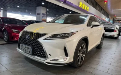 Lexus Lexus ES в цвете и кузовом – это идеальный выбор среди китайских автомобилей. Доступная цена и надежность гарантированы.