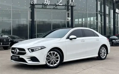 Mercedes-Benz Mercedes-Benz E-Class в цвете и кузовом – это идеальный выбор среди китайских автомобилей. Доступная цена и надежность гарантированы.