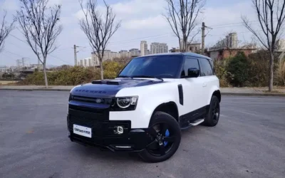 Land Rover Land Rover Range Rover в цвете и кузовом – это идеальный выбор среди китайских автомобилей. Доступная цена и надежность гарантированы.