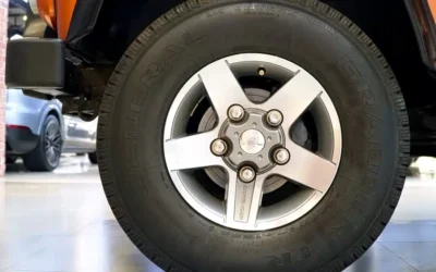Land Rover Land Rover Defender в цвете и кузовом – это идеальный выбор среди китайских автомобилей. Доступная цена и надежность гарантированы.