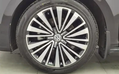 Volkswagen Volkswagen Tiguan L в цвете и кузовом – это идеальный выбор среди китайских автомобилей. Доступная цена и надежность гарантированы.