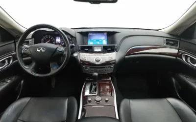 Infiniti Infiniti Q50L в цвете и кузовом – это идеальный выбор среди китайских автомобилей. Доступная цена и надежность гарантированы.