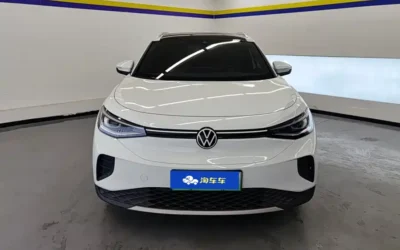 Volkswagen Volkswagen Passat в цвете и кузовом – это идеальный выбор среди китайских автомобилей. Доступная цена и надежность гарантированы.