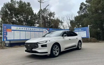 Ford Ford Edge в цвете и кузовом – это идеальный выбор среди китайских автомобилей. Доступная цена и надежность гарантированы.