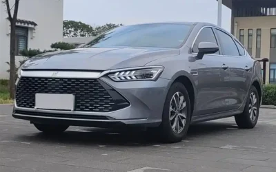 BYD BYD Sealion 07 EV в цвете и кузовом – это идеальный выбор среди китайских автомобилей. Доступная цена и надежность гарантированы.