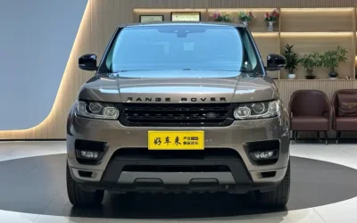 Land Rover Land Rover Discovery в цвете и кузовом – это идеальный выбор среди китайских автомобилей. Доступная цена и надежность гарантированы.