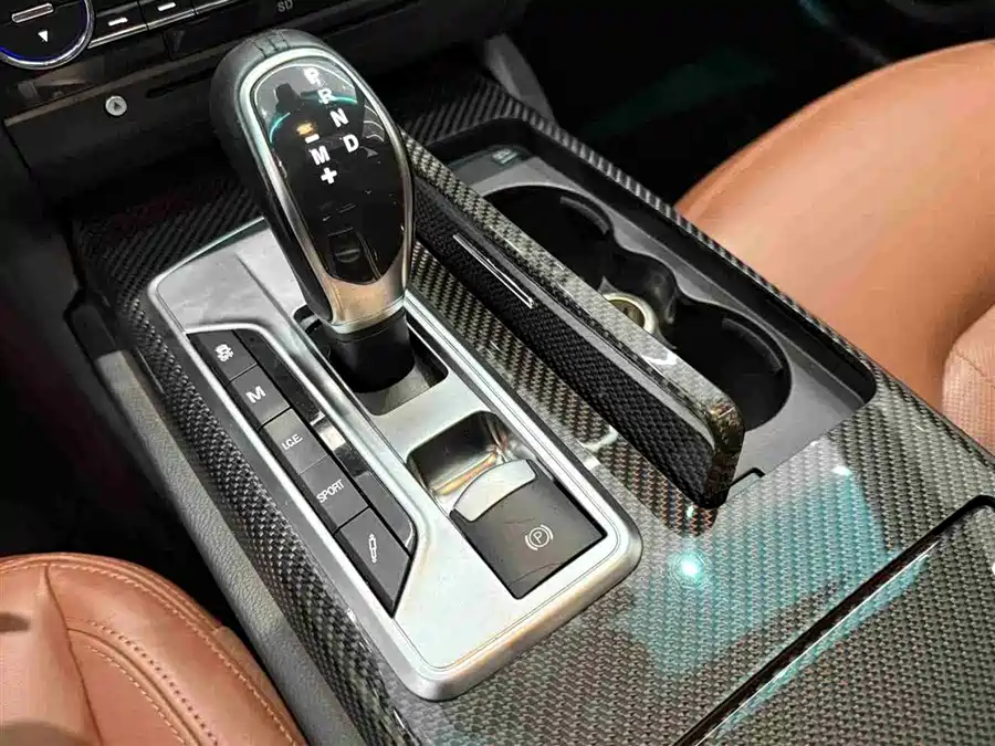 Xiaomi auto Xiaomi YU7 в цвете и кузовом – это идеальный выбор среди китайских автомобилей. Доступная цена и надежность гарантированы.