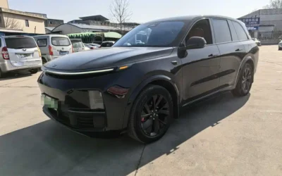 Land Rover Land Rover Discovery в цвете и кузовом – это идеальный выбор среди китайских автомобилей. Доступная цена и надежность гарантированы.