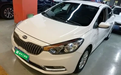 Kia Kia K4 в цвете и кузовом – это идеальный выбор среди китайских автомобилей. Доступная цена и надежность гарантированы.