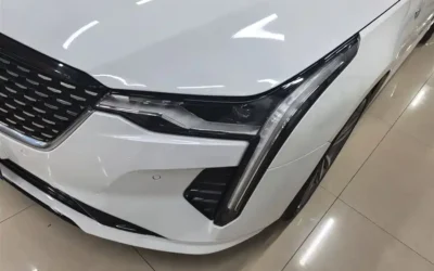 Cadillac Cadillac XT4 в цвете и кузовом – это идеальный выбор среди китайских автомобилей. Доступная цена и надежность гарантированы.