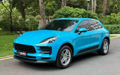 Porsche Porsche 718 в цвете и кузовом – это идеальный выбор среди китайских автомобилей. Доступная цена и надежность гарантированы.