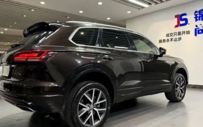 Volkswagen Volkswagen Tiguan в цвете и кузовом – это идеальный выбор среди китайских автомобилей. Доступная цена и надежность гарантированы.