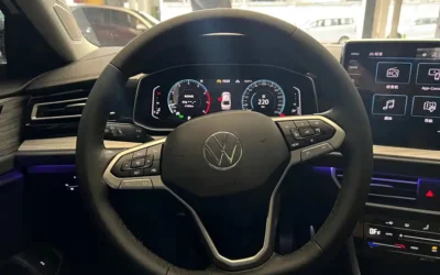 Volkswagen Volkswagen Passat в цвете и кузовом – это идеальный выбор среди китайских автомобилей. Доступная цена и надежность гарантированы.