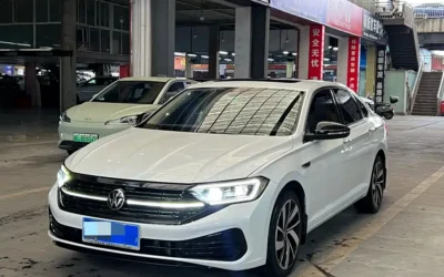 Volkswagen Volkswagen Sharan в цвете и кузовом – это идеальный выбор среди китайских автомобилей. Доступная цена и надежность гарантированы.