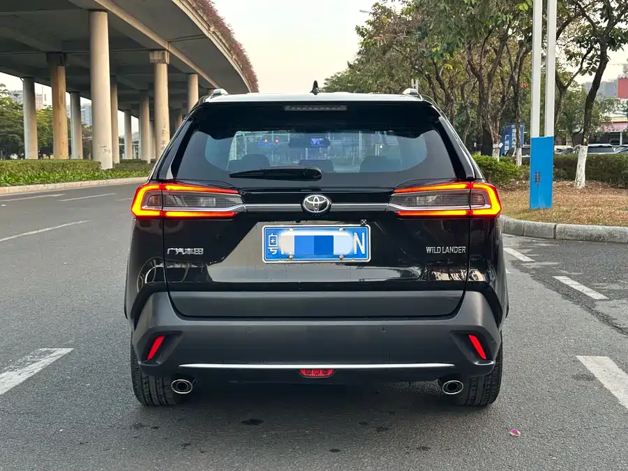 SEAT SEAT LEON в цвете и кузовом – это идеальный выбор среди китайских автомобилей. Доступная цена и надежность гарантированы.