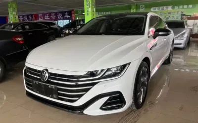 Volkswagen Volkswagen Golf в цвете и кузовом – это идеальный выбор среди китайских автомобилей. Доступная цена и надежность гарантированы.