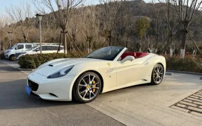 Ferrari Ferrari California T в цвете и кузовом – это идеальный выбор среди китайских автомобилей. Доступная цена и надежность гарантированы.