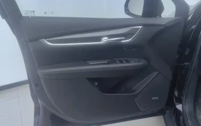 Cadillac Cadillac SRX в цвете и кузовом – это идеальный выбор среди китайских автомобилей. Доступная цена и надежность гарантированы.