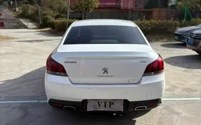 Peugeot Peugeot 4008 в цвете и кузовом – это идеальный выбор среди китайских автомобилей. Доступная цена и надежность гарантированы.