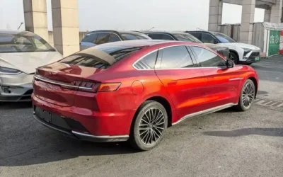 BYD BYD в цвете BYD и кузовом BYD – это идеальный выбор среди китайских автомобилей. Доступная цена и надежность гарантированы.