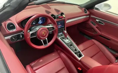 Porsche Porsche Macan в цвете и кузовом – это идеальный выбор среди китайских автомобилей. Доступная цена и надежность гарантированы.