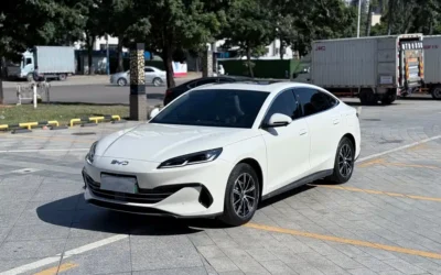 BYD BYD Seal 06 EV в цвете и кузовом – это идеальный выбор среди китайских автомобилей. Доступная цена и надежность гарантированы.