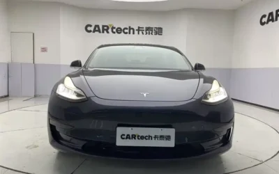 Tesla Tesla Model 3 в цвете и кузовом – это идеальный выбор среди китайских автомобилей. Доступная цена и надежность гарантированы.