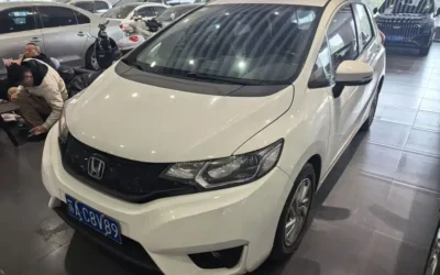 Honda Honda в цвете Honda и кузовом Honda – это идеальный выбор среди китайских автомобилей. Доступная цена и надежность гарантированы.
