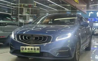Geely Geely Emgrand в цвете и кузовом – это идеальный выбор среди китайских автомобилей. Доступная цена и надежность гарантированы.