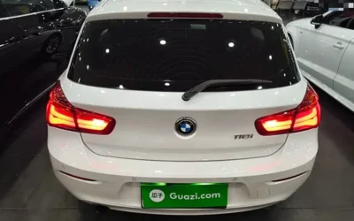 BMW BMW 3 Series в цвете и кузовом – это идеальный выбор среди китайских автомобилей. Доступная цена и надежность гарантированы.