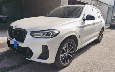 BMW BMW 3 Series в цвете и кузовом – это идеальный выбор среди китайских автомобилей. Доступная цена и надежность гарантированы.