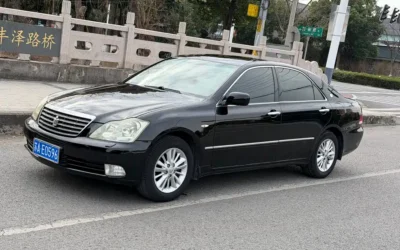 Toyota Toyota Corolla в цвете и кузовом – это идеальный выбор среди китайских автомобилей. Доступная цена и надежность гарантированы.
