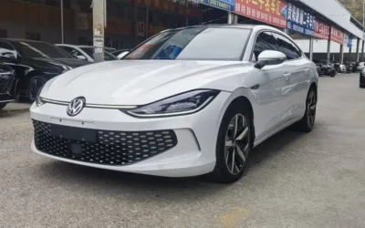 Volkswagen Volkswagen Sagitar в цвете и кузовом – это идеальный выбор среди китайских автомобилей. Доступная цена и надежность гарантированы.