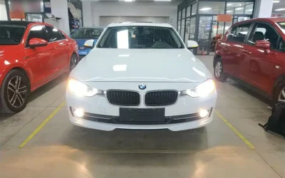 BMW BMW i3 в цвете и кузовом – это идеальный выбор среди китайских автомобилей. Доступная цена и надежность гарантированы.