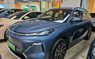 Geely Galaxy Galaxy LEVC L380 в цвете и кузовом – это идеальный выбор среди китайских автомобилей. Доступная цена и надежность гарантированы.