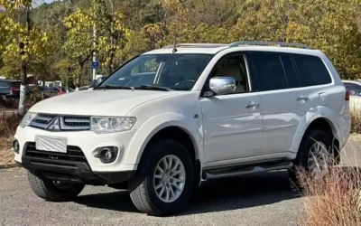 Mitsubishi Mitsubishi Eclipse Cross в цвете и кузовом – это идеальный выбор среди китайских автомобилей. Доступная цена и надежность гарантированы.