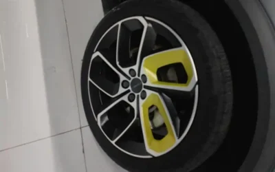 Lynk & Co Lynk & Co 03 в цвете и кузовом – это идеальный выбор среди китайских автомобилей. Доступная цена и надежность гарантированы.